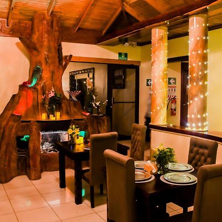 Bed and Breakfast Poas Paradise Poasito Екстер'єр фото