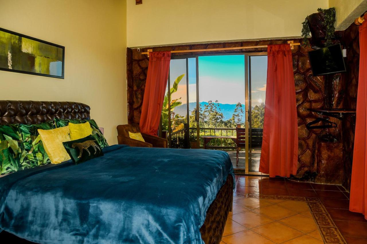 Bed and Breakfast Poas Paradise Poasito Екстер'єр фото