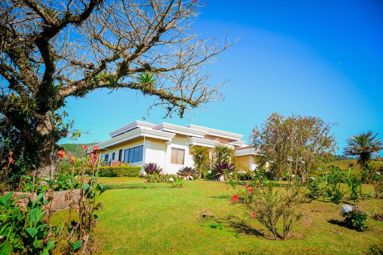 Bed and Breakfast Poas Paradise Poasito Екстер'єр фото