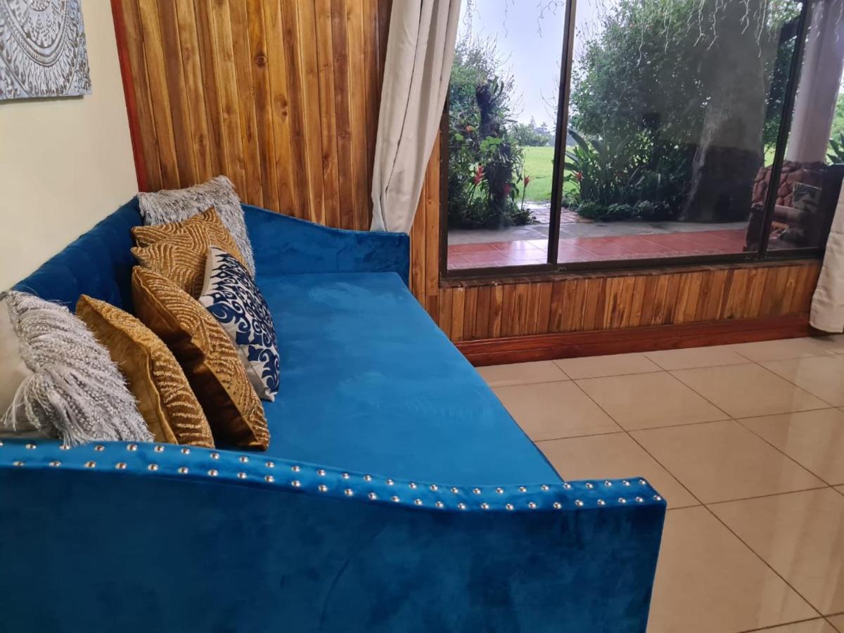 Bed and Breakfast Poas Paradise Poasito Екстер'єр фото