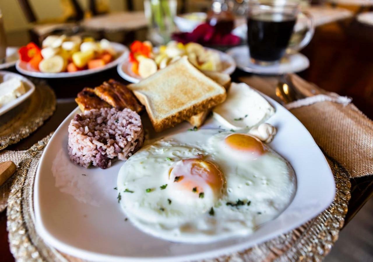 Bed and Breakfast Poas Paradise Poasito Екстер'єр фото